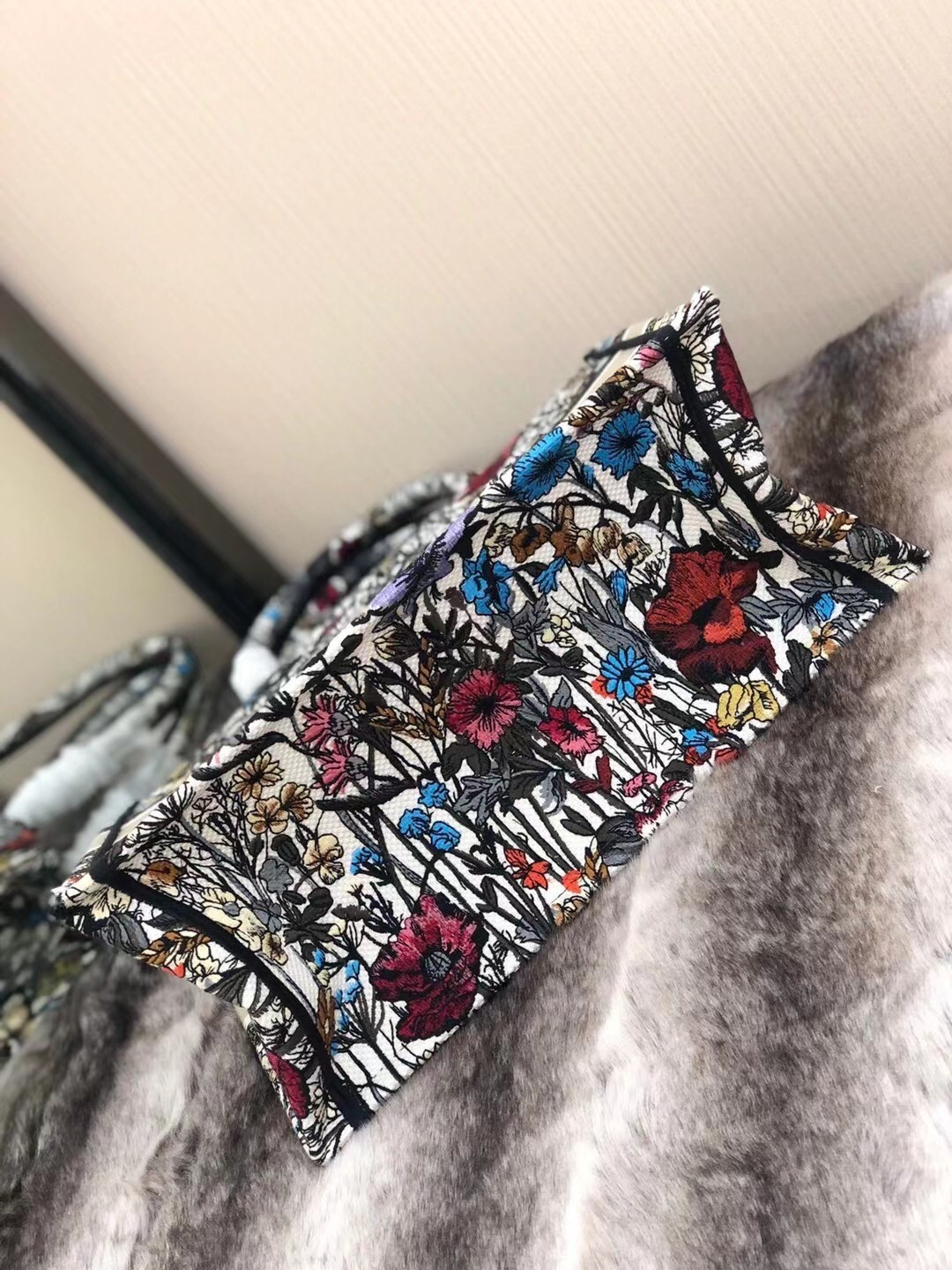 D*or small book tote in multicolor mille fleurs embroidery
