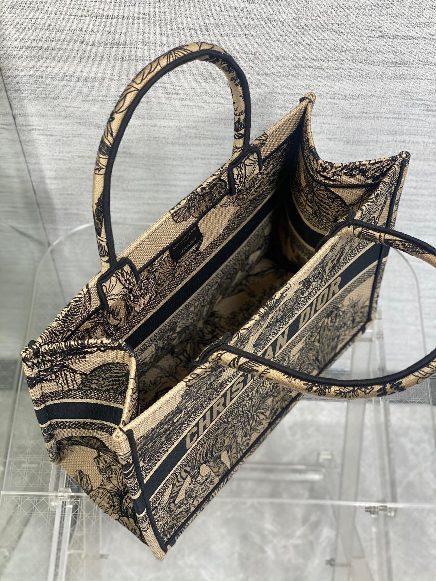 D*or medium book tote bag in beige toile de jouy voyage embroidery