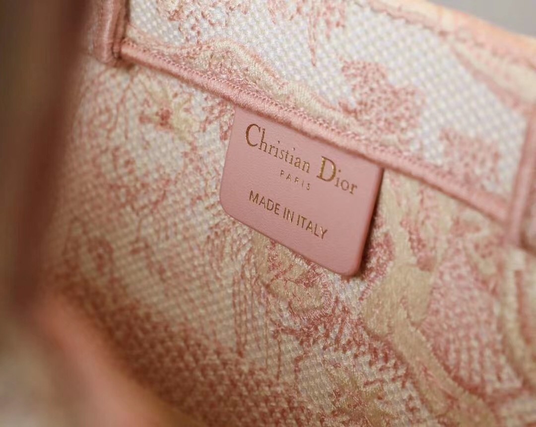 D*or small book tote in pink toile de jouy canvas