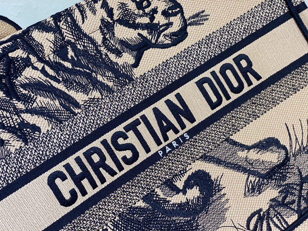 D*or medium book tote bag in macro toile de jouy tiger embroidery