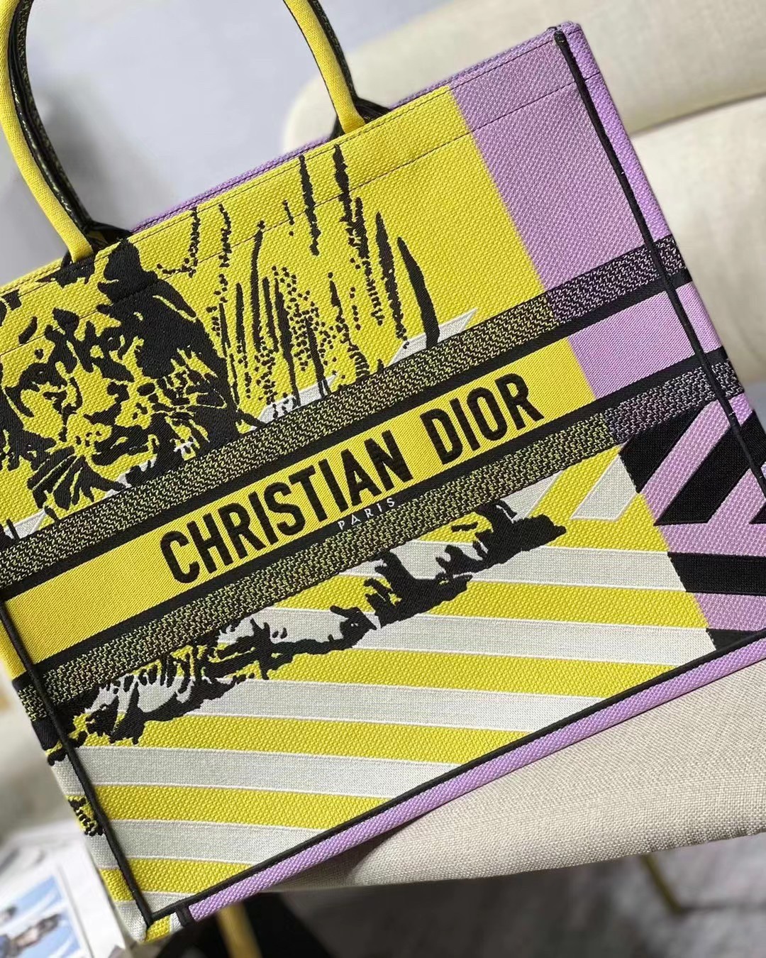 D*or large book tote bag in yellow d-jungle pop embroidery