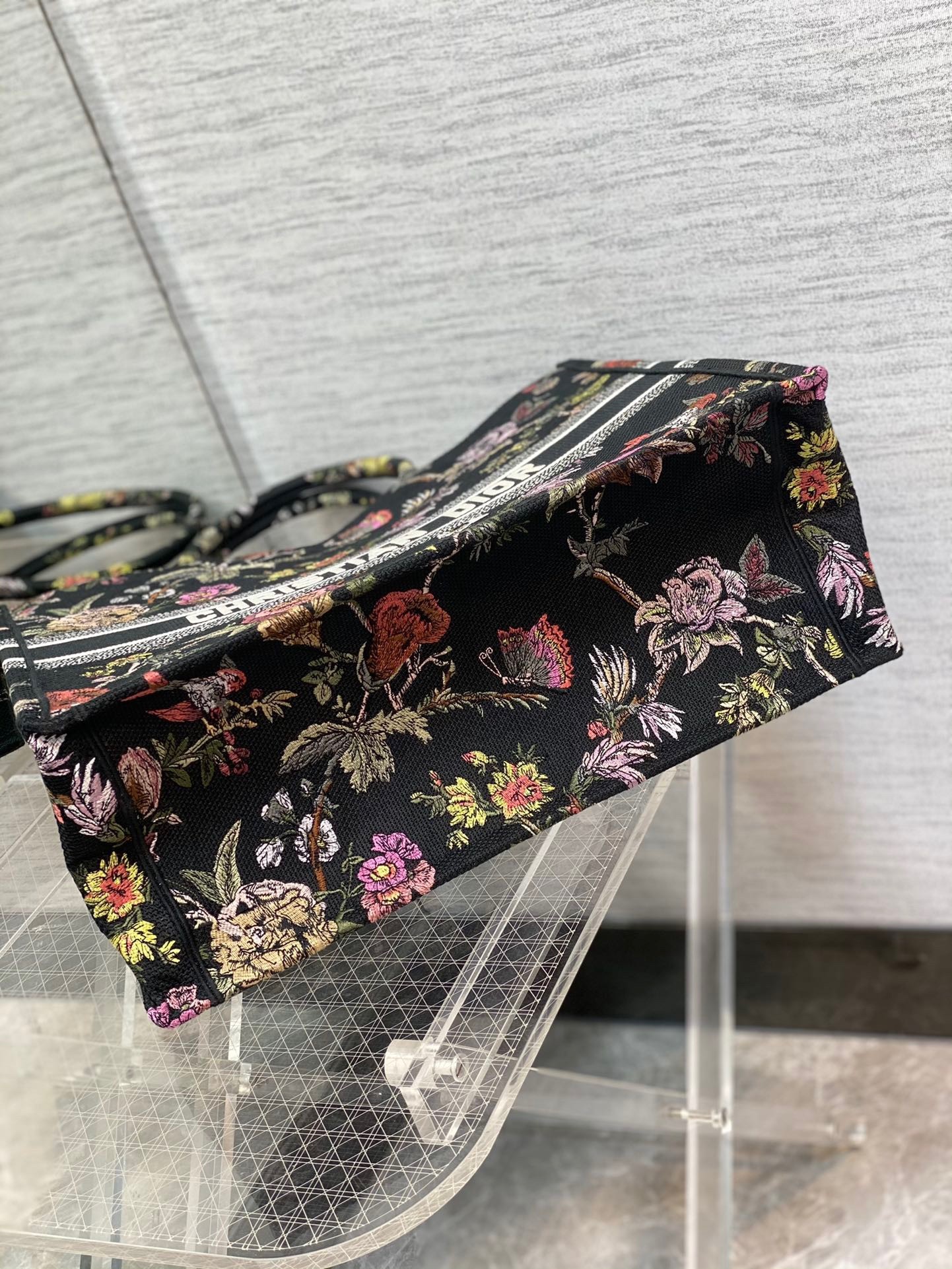 D*or large book tote bag in black multicolor jardin botanique embroidery
