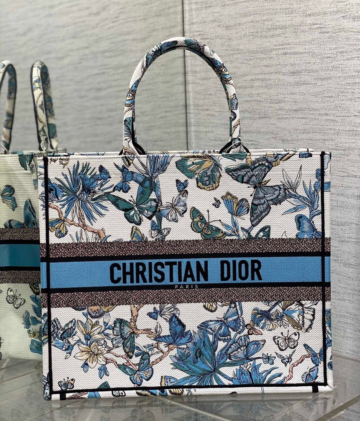 D*or large book tote bag in white and blue toile de jouy mexico embroidery