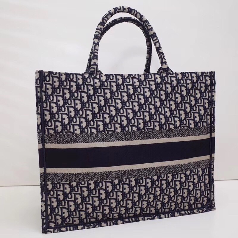 D*or book tote bag in blue oblique canvas