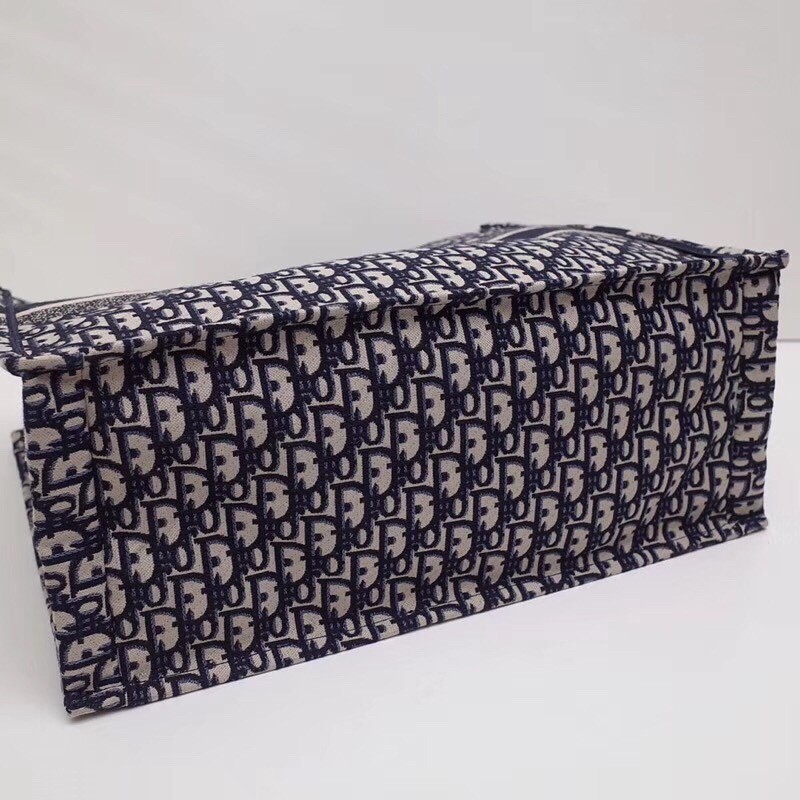 D*or book tote bag in blue oblique canvas