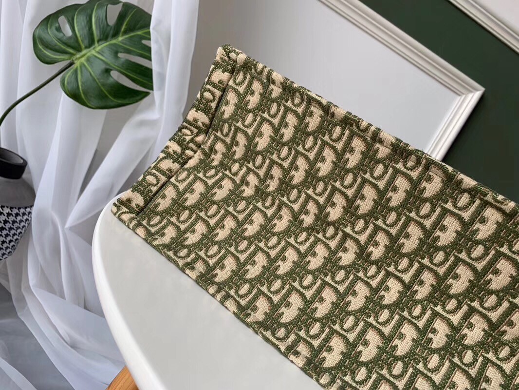 D*or book tote bag in green oblique canvas