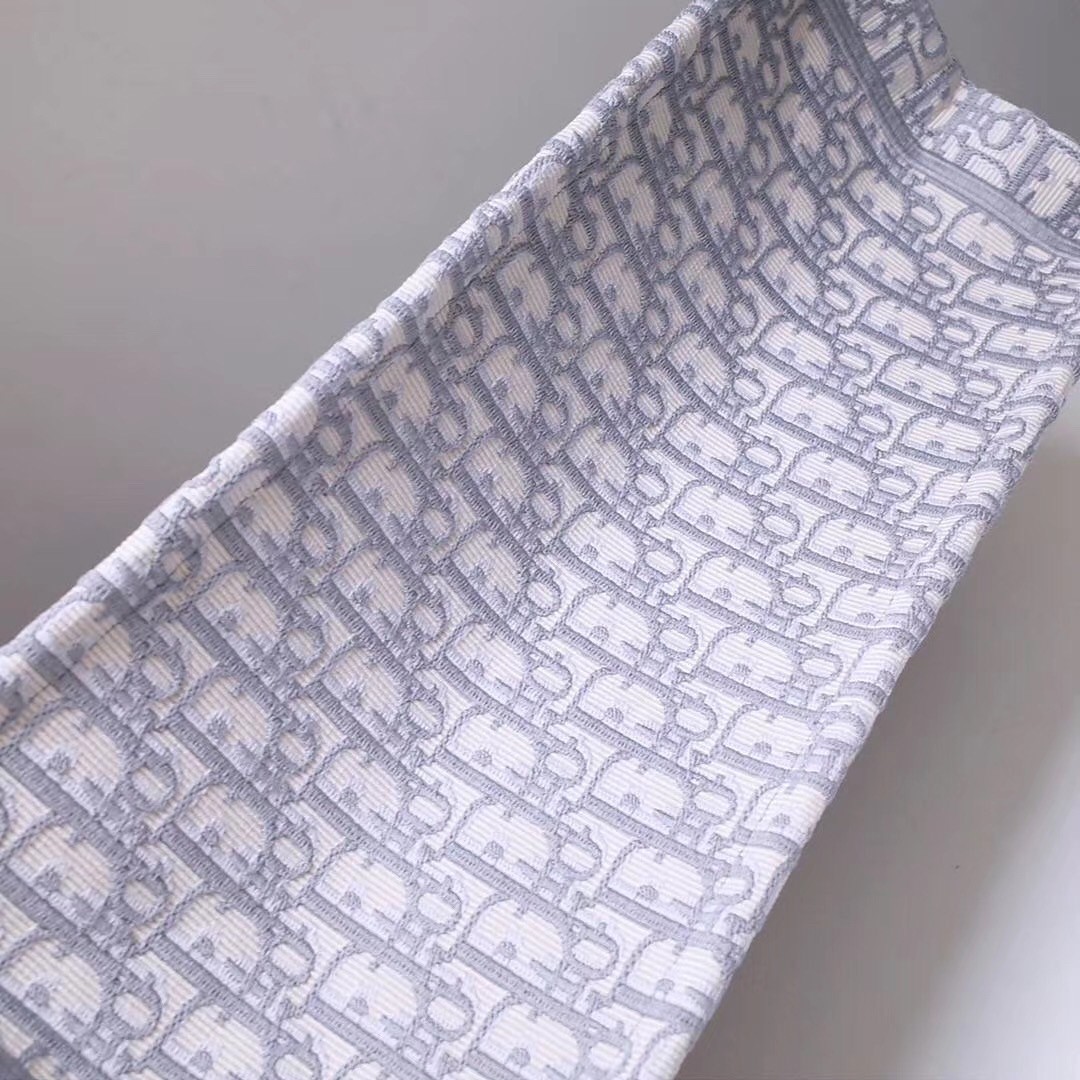 D*or book tote bag in grey oblique embroidery canvas