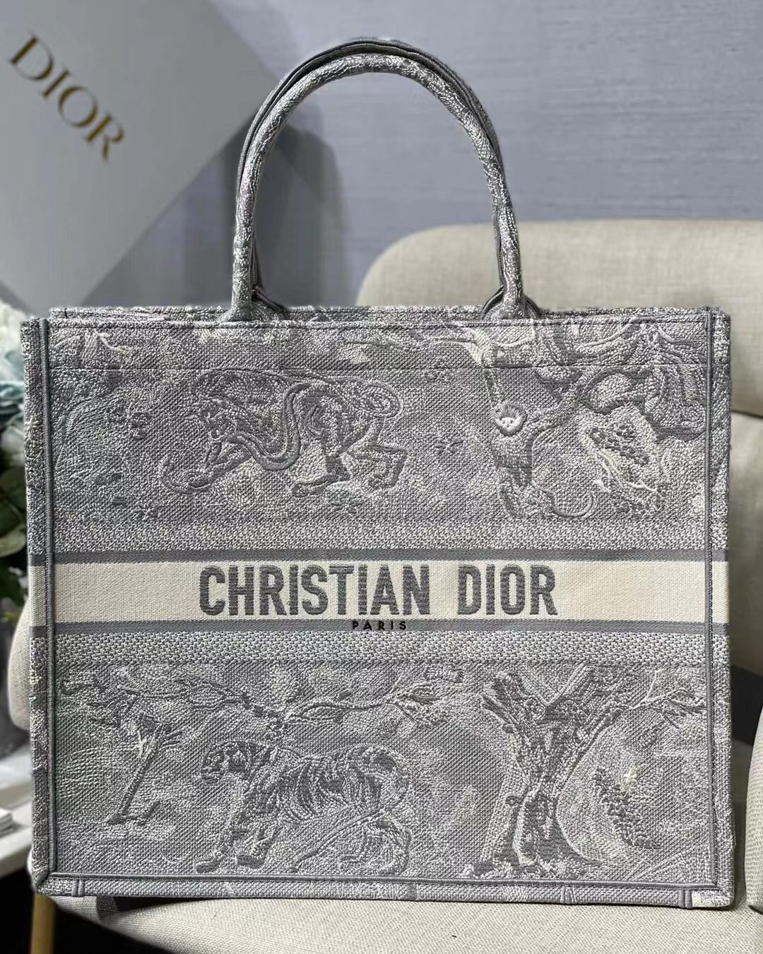 D*or large book tote in gray toile de jouy reverse embroidery