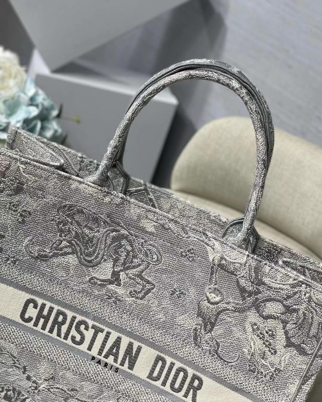 D*or large book tote in gray toile de jouy reverse embroidery
