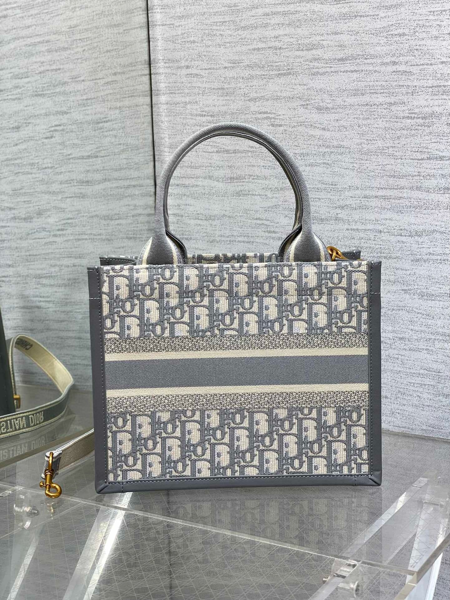D*or small book tote bag with strap in grey D*or oblique canvas