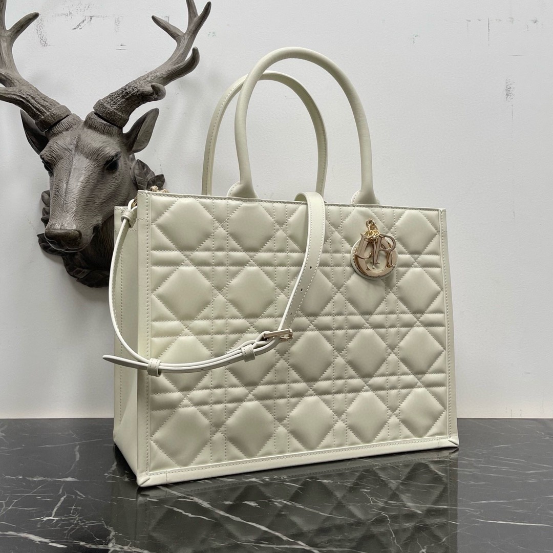 D*or medium book tote bag with strap in white macrocannage calfskin