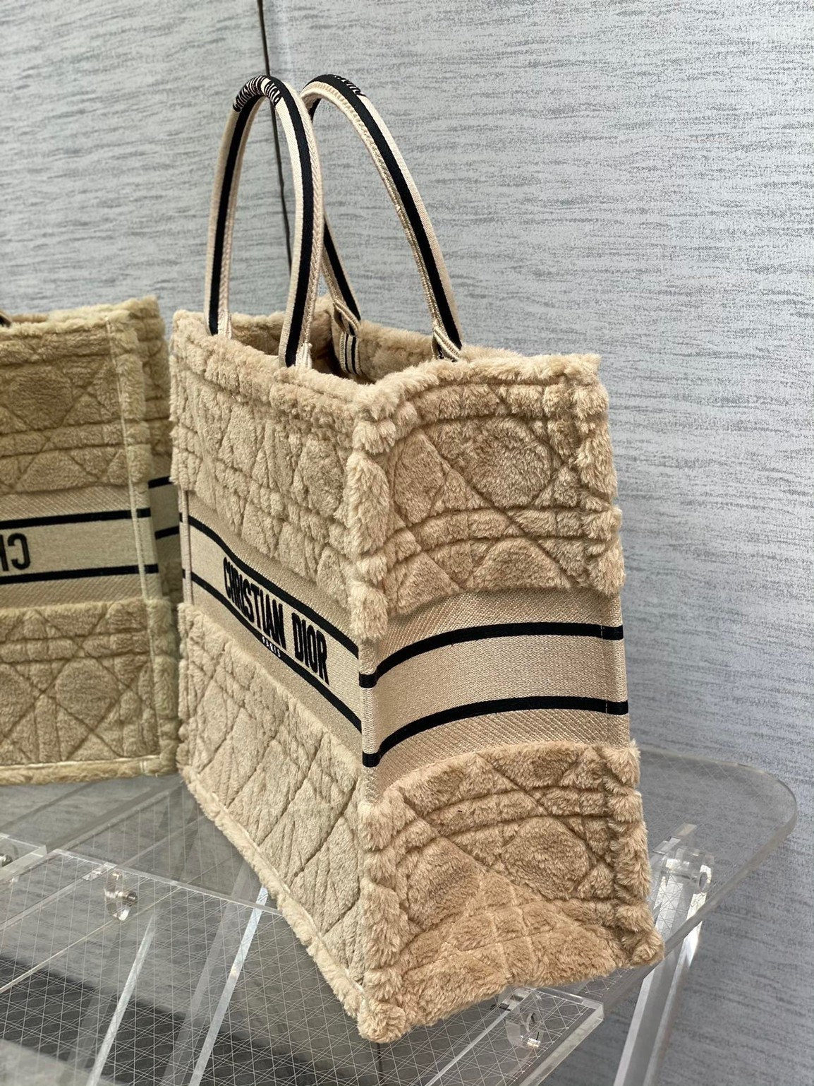 D*or large book tote bag in beige cannage shearling