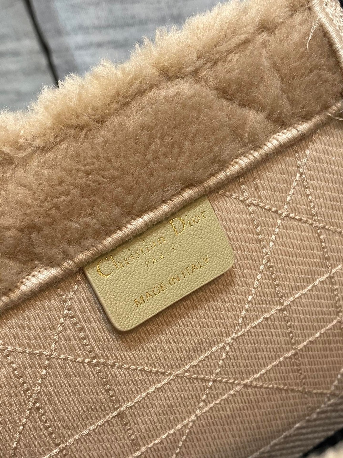 D*or large book tote bag in beige cannage shearling