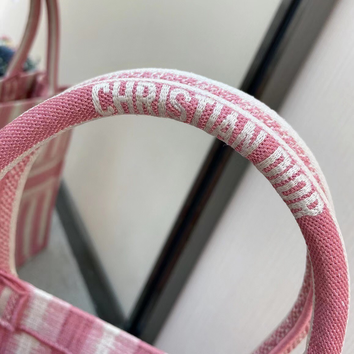 D*or book tote bag in pink d-stripes embroidery