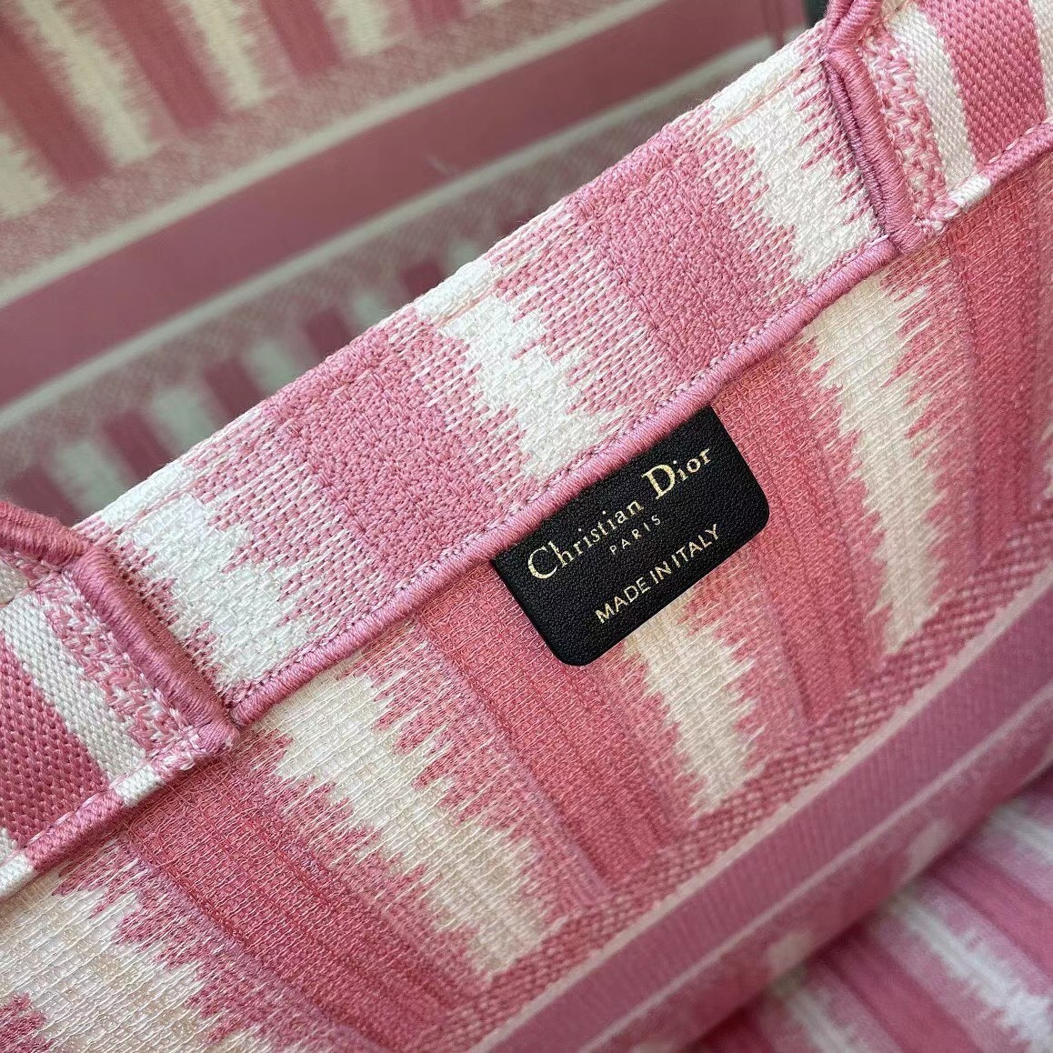 D*or book tote bag in pink d-stripes embroidery