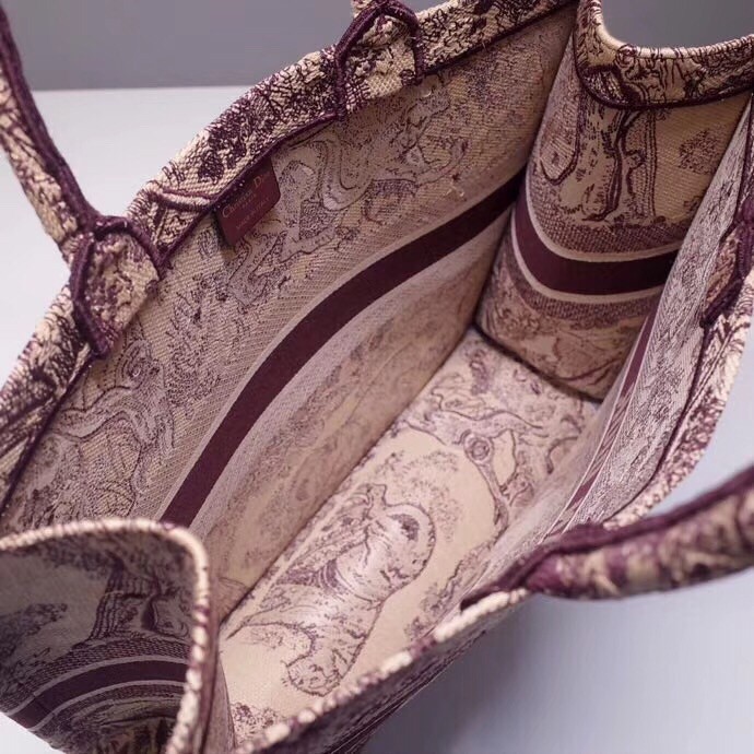 D*or book tote bag in burgundy toile de jouy canvas