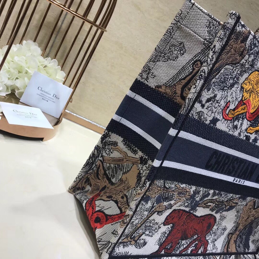 D*or book tote bag in multicolour toile de jouy