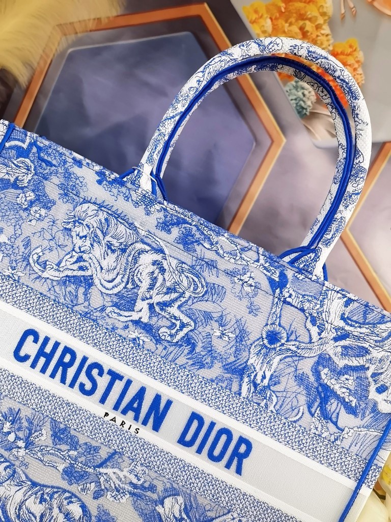 D*or large book tote bag in blue transparent toile de jouy canvas