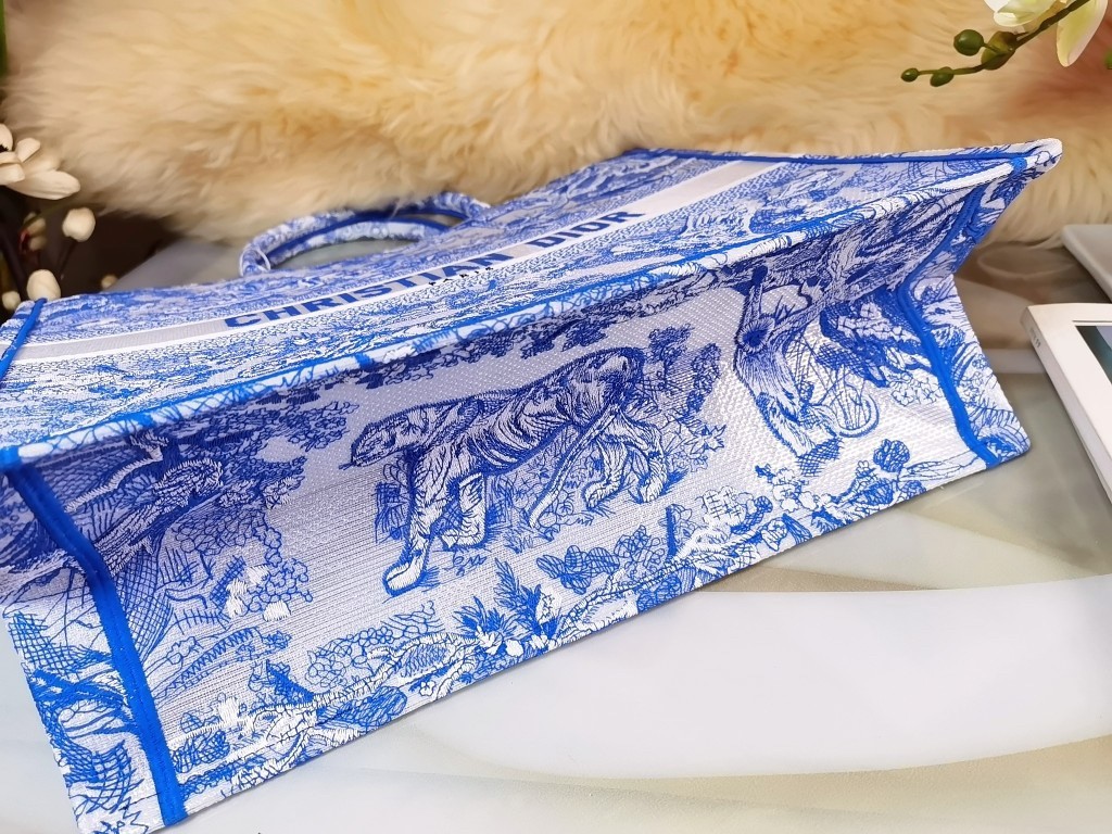 D*or large book tote bag in blue transparent toile de jouy canvas