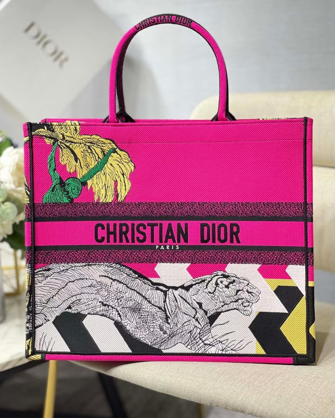 D*or large book tote bag in toile de jouy zoom pop embroidery