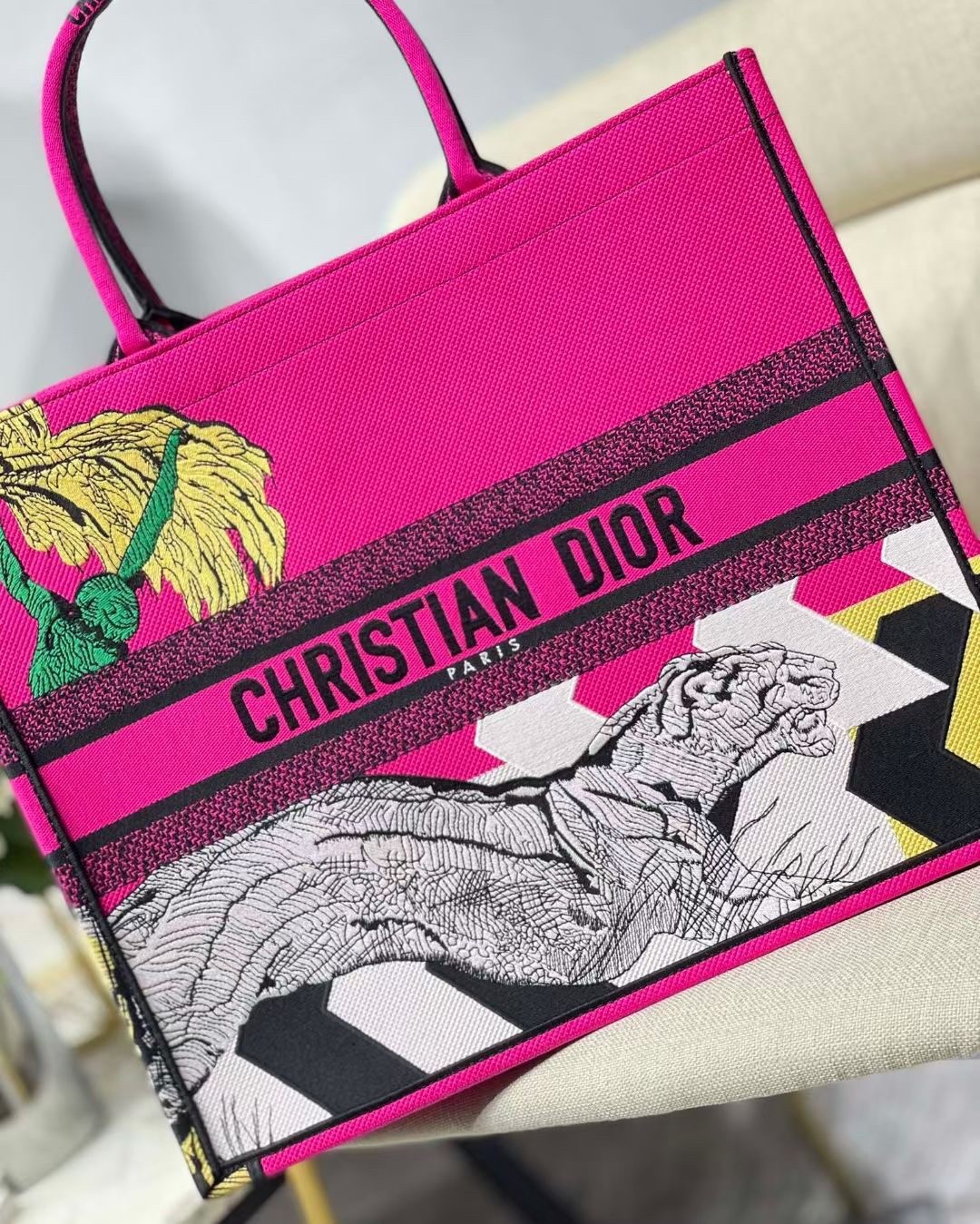 D*or large book tote bag in toile de jouy zoom pop embroidery
