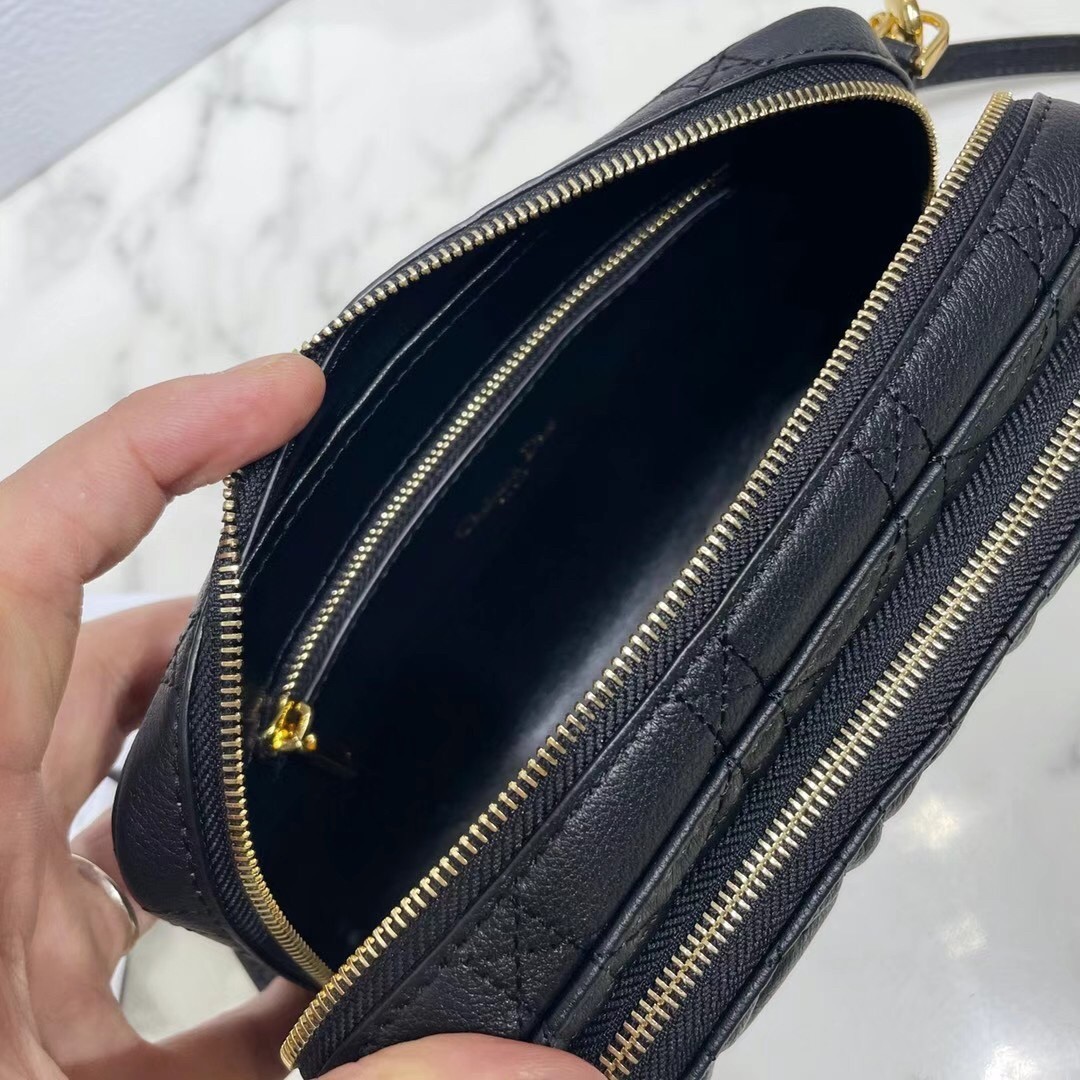 D*or caro double pouch in black cannage calfskin