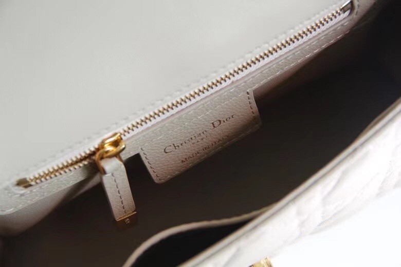 D*or small caro bag in beige cannage calfskin