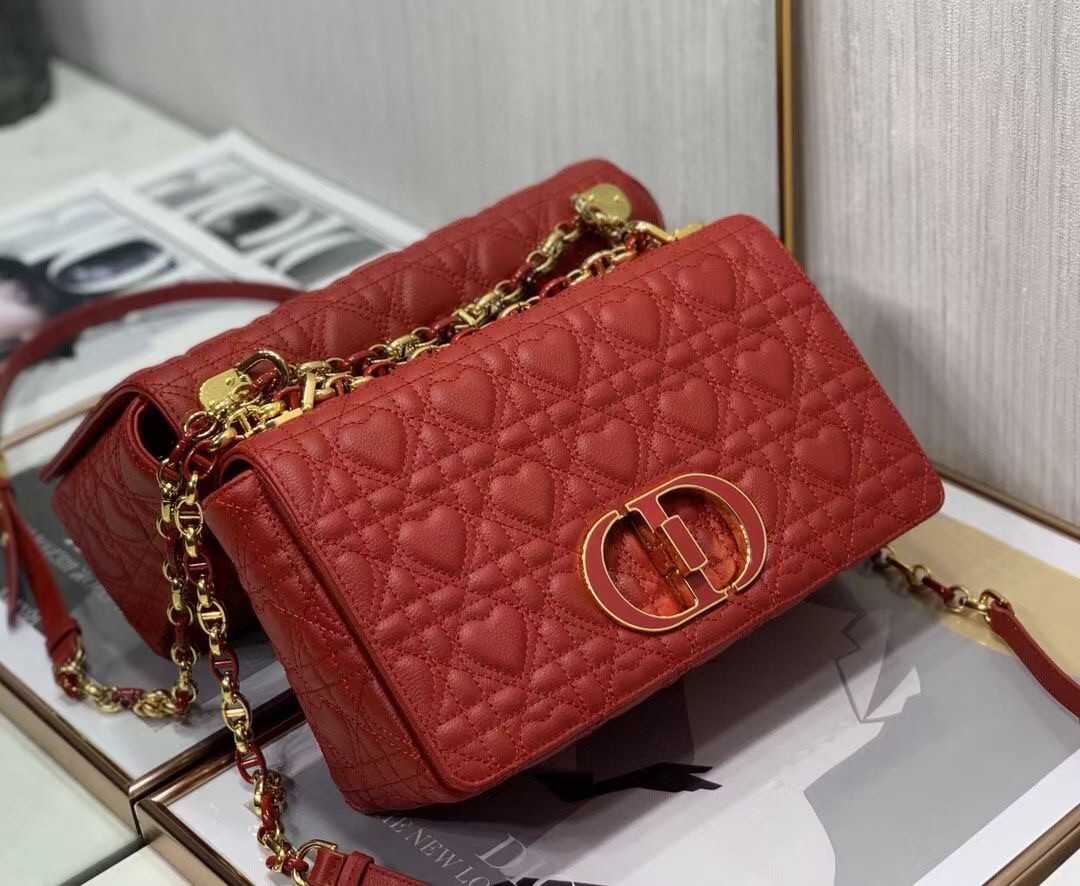 D*or medium D*oramour caro red bag with heart motif