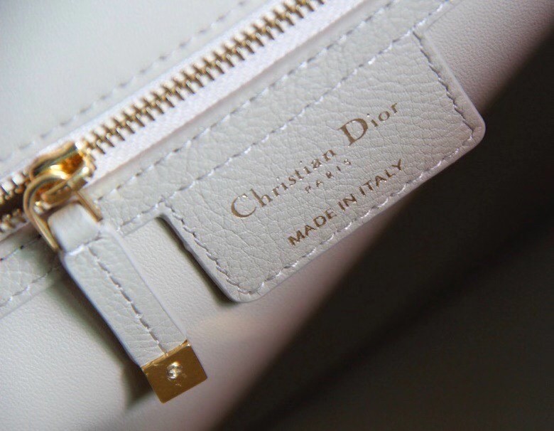 D*or large caro bag in beige cannage calfskin