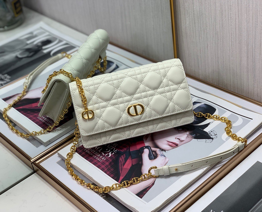 D*or caro chain pouch in white cannage calfskin