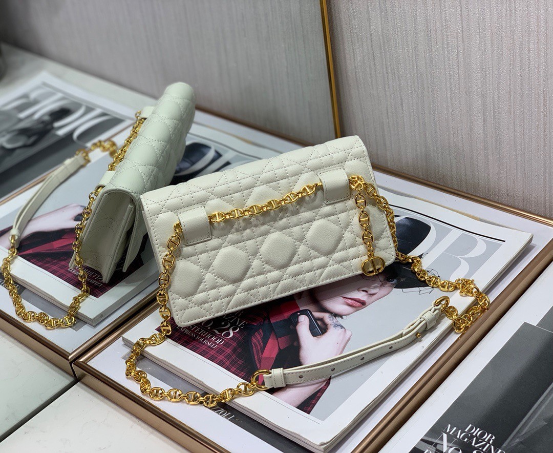 D*or caro chain pouch in white cannage calfskin