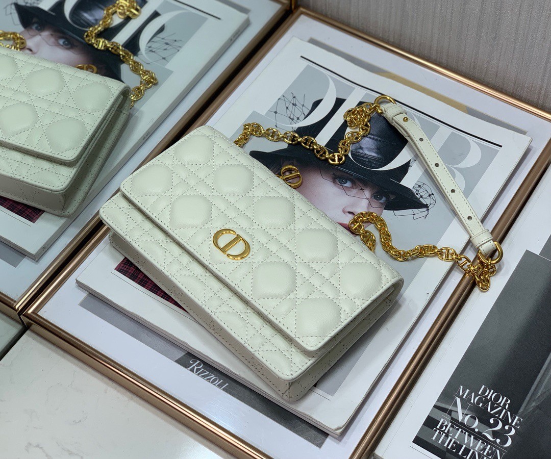 D*or caro chain pouch in white cannage calfskin