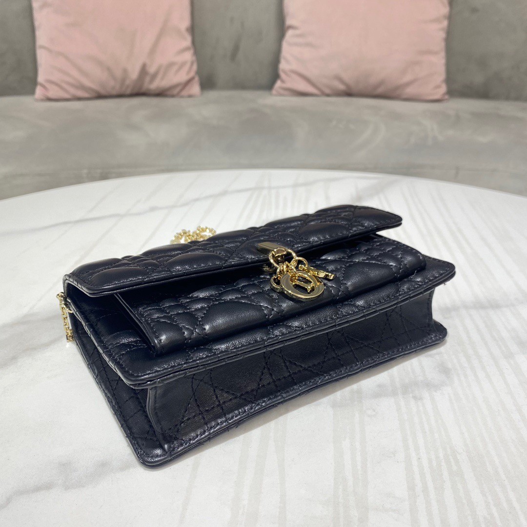 D*or lady D*or chain pouch in black cannage lambskin
