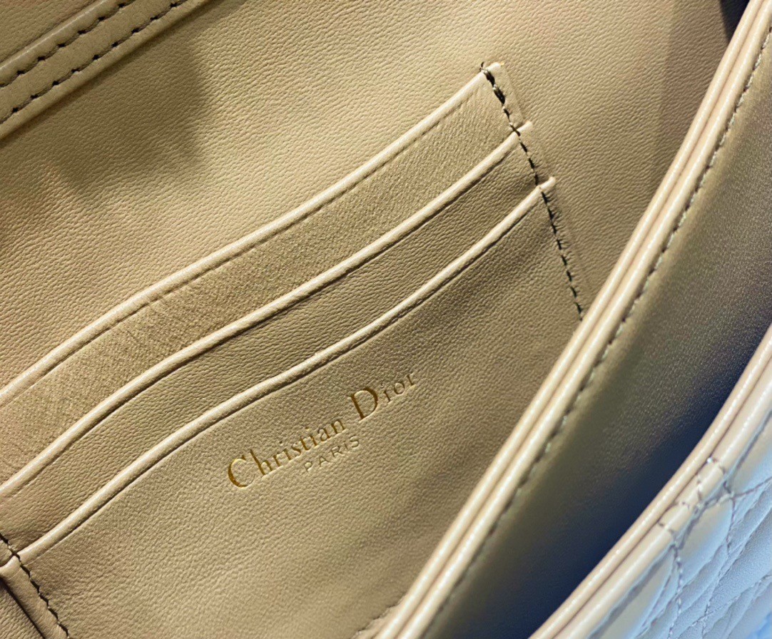 D*or miss D*or mini bag in beige cannage lambskin