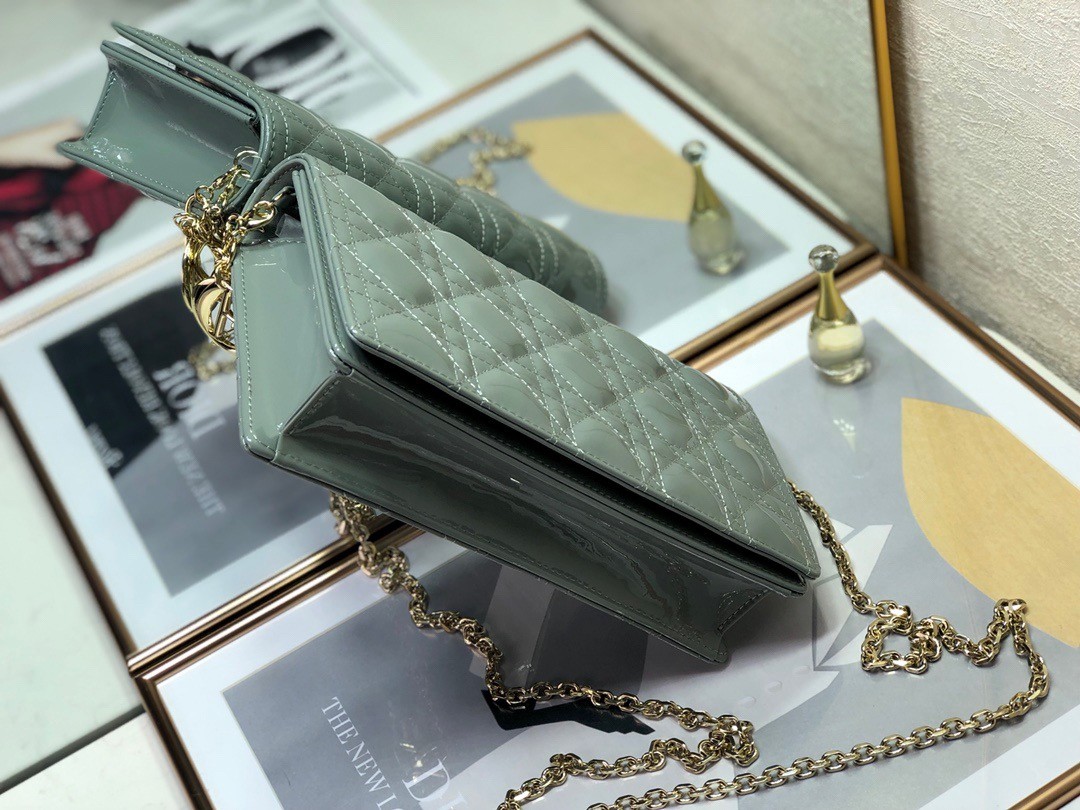 D*or lady D*or clutch with chain in grey patent leather