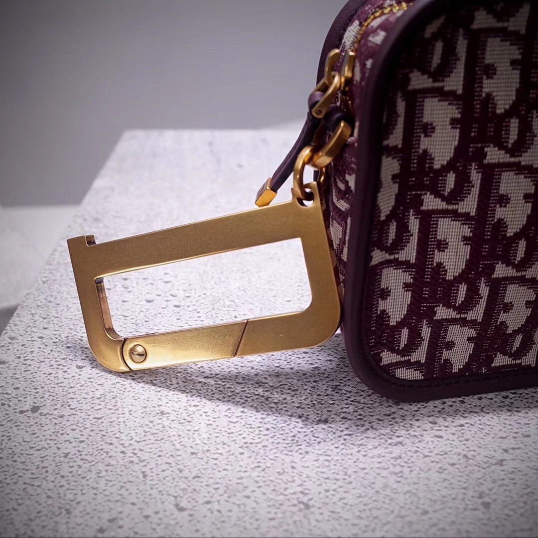 D*or D*orquake clutch in bordeaux D*or oblique canvas