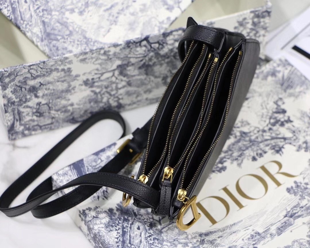 D*or saddle trio pouch with strap in black calfskin
