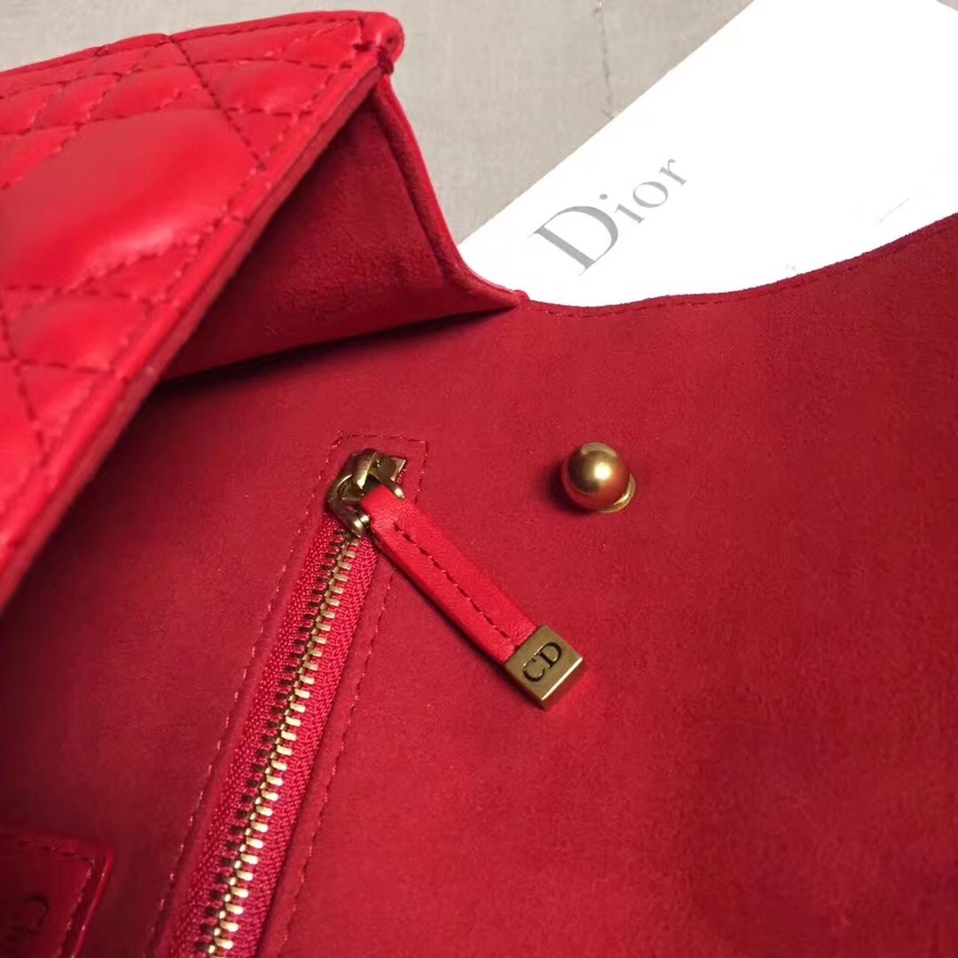 D*or D*oraddict flap bag in red lambskin