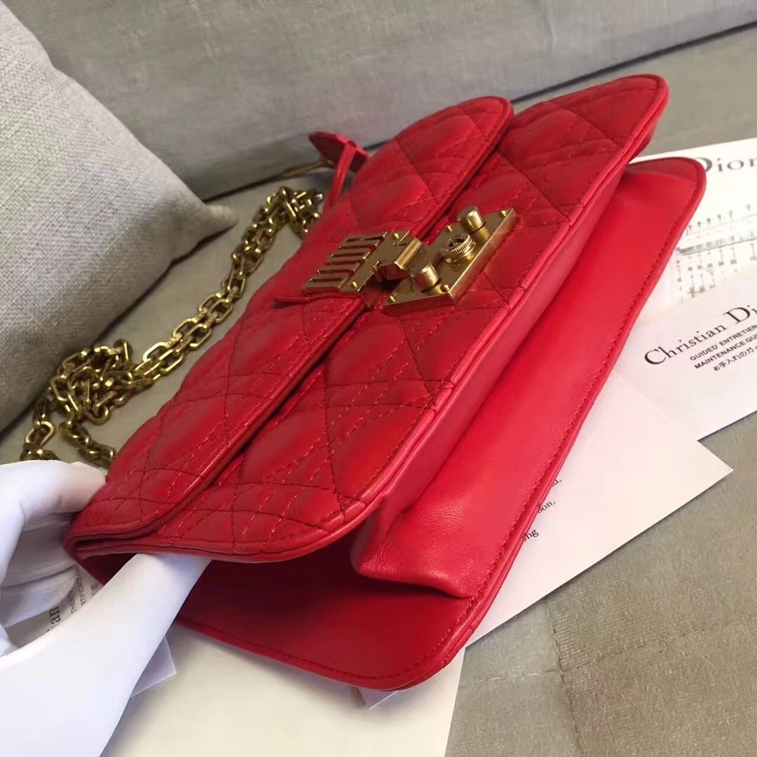 D*or D*oraddict flap bag in red lambskin