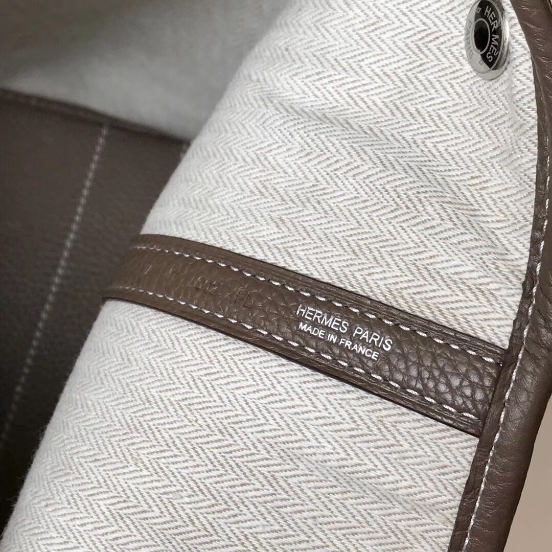 H**mes garden party 36 bag in taupe clemence calfskin