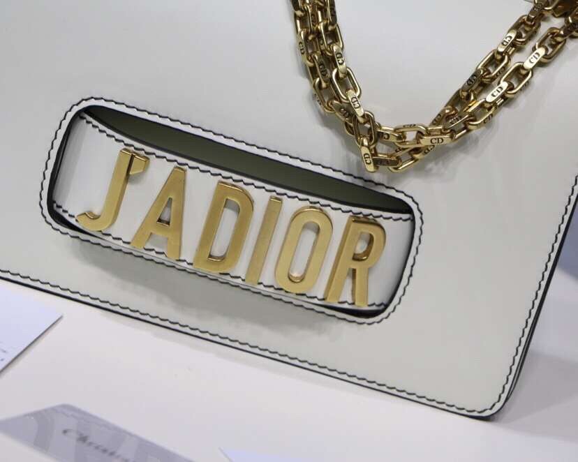 D*or white j