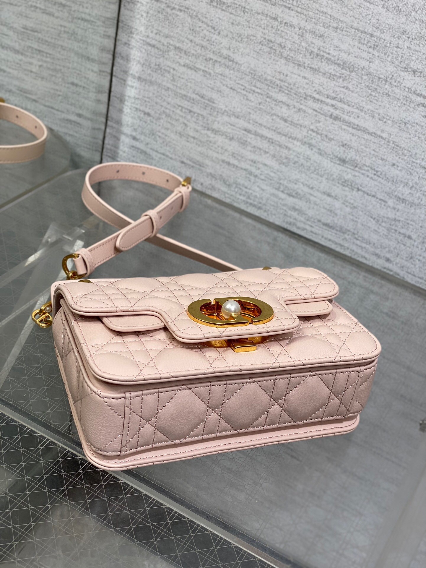 D*or mini jolie top handle bag in pink cannage calfskin
