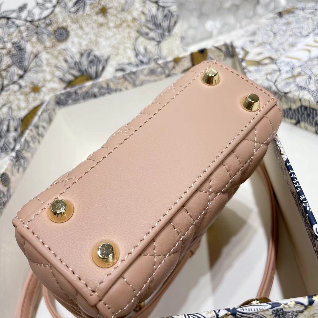 D*or micro lady D*or bag in poudre cannage lambskin