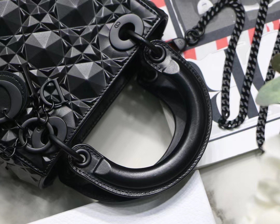D*or lady D*or mini bag in black calfskin with diamond motif
