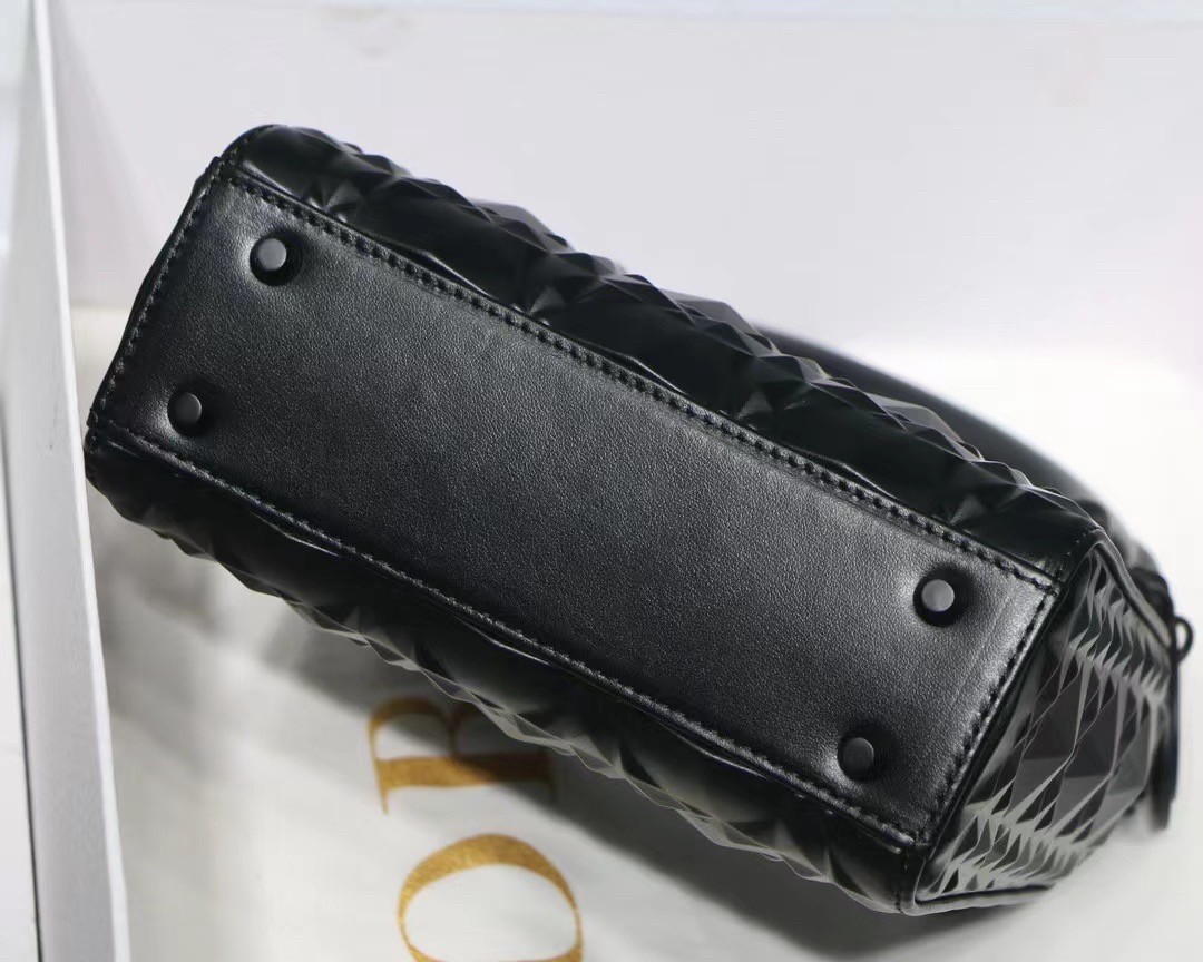 D*or lady D*or mini bag in black calfskin with diamond motif