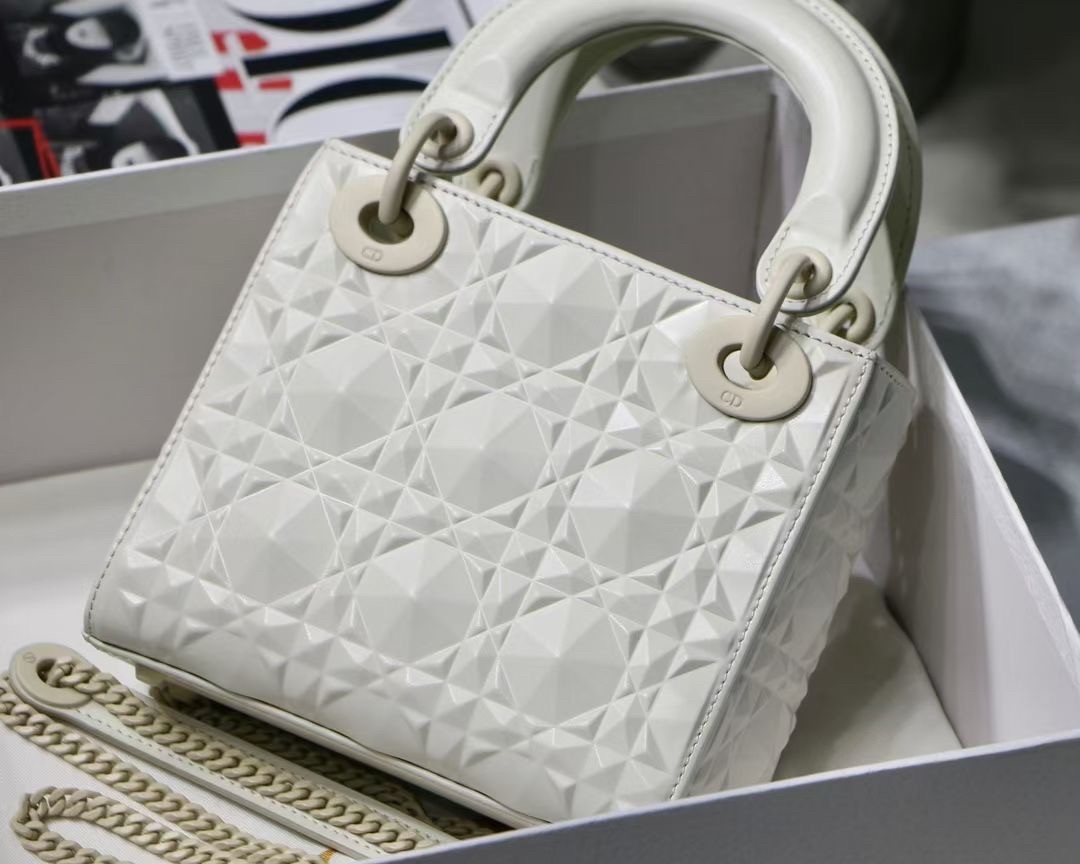 D*or lady D*or mini bag in white calfskin with diamond motif