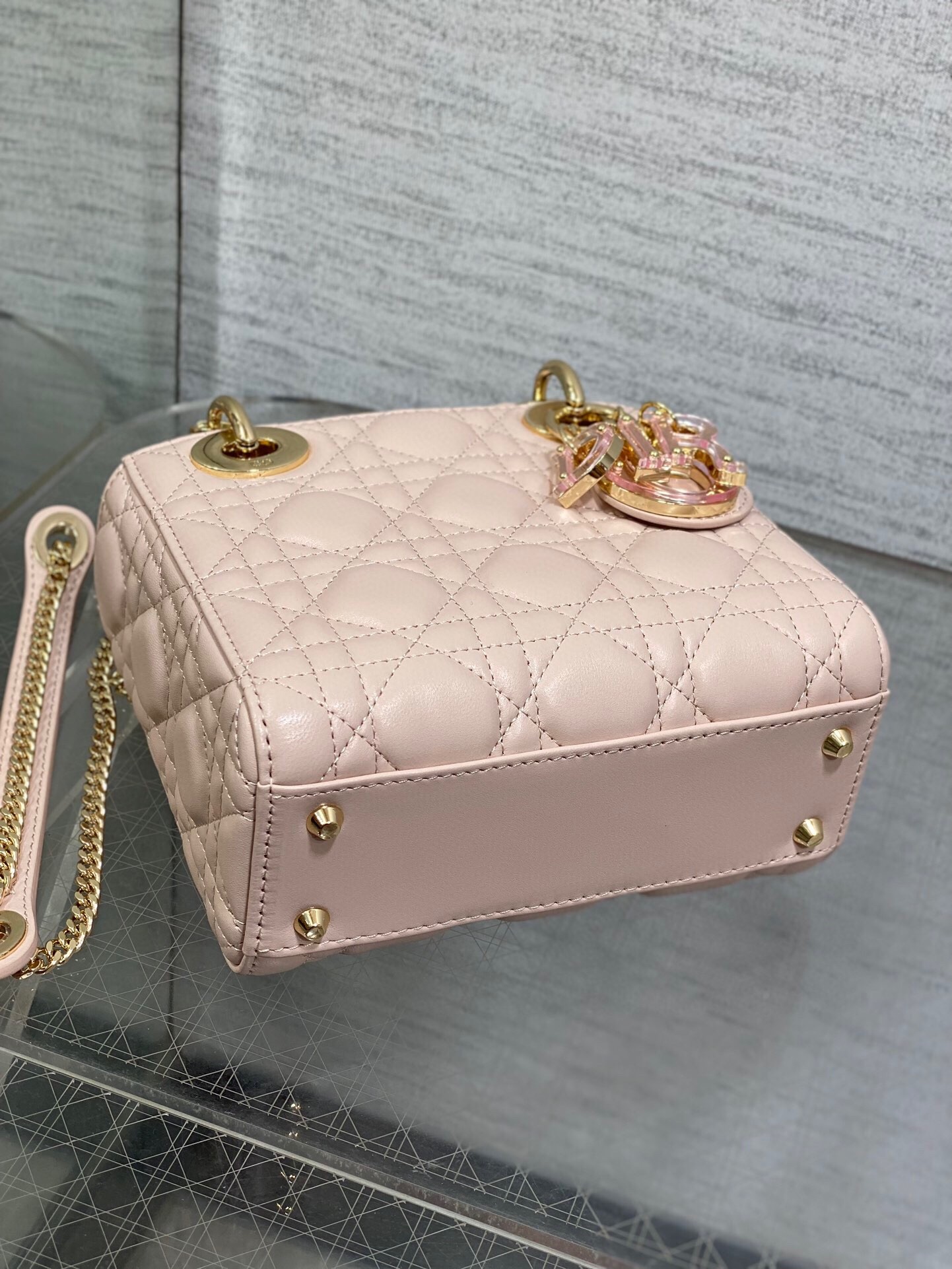 D*or lady D*or mini bag with chain in pink lambskin with resin charms