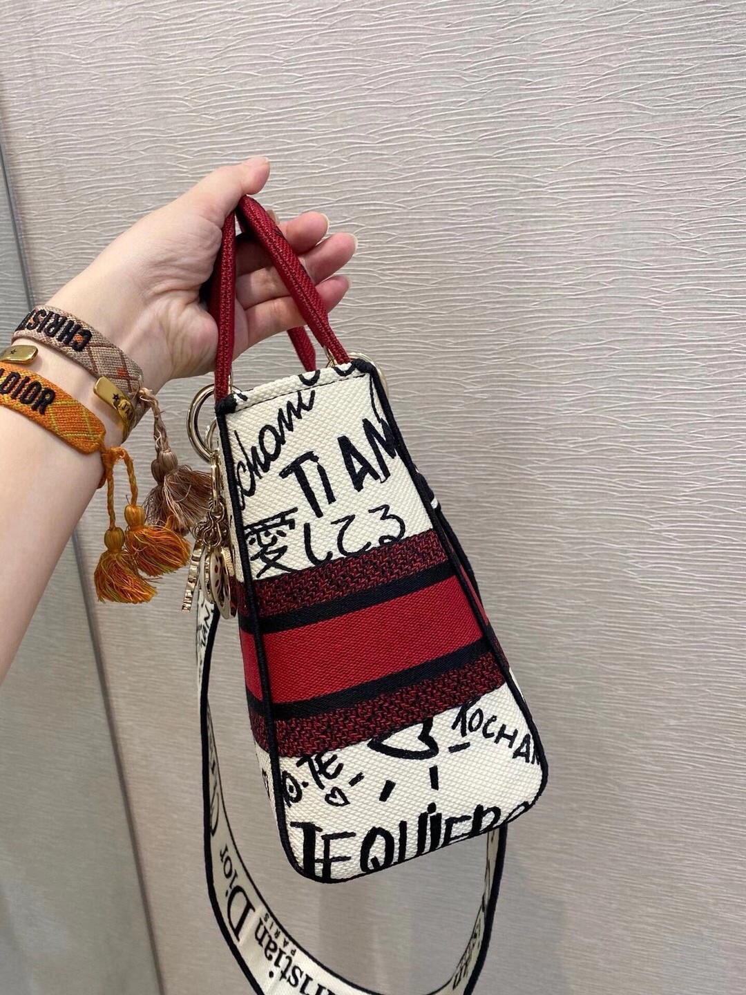 D*or medium lady d-lite D*oramour graffiti embroidery bag