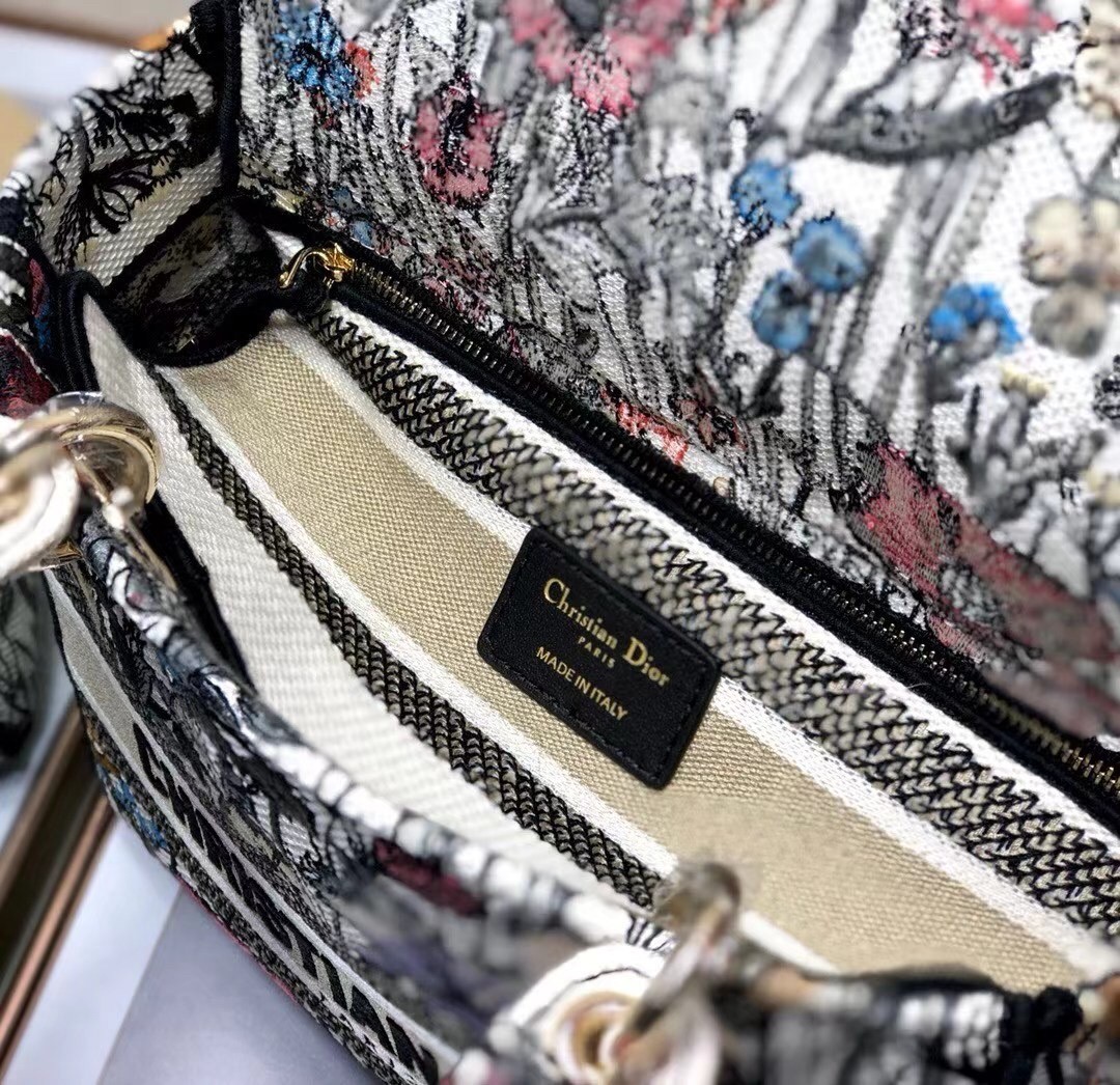 D*or medium lady d-lite mille fleurs embroidery bag