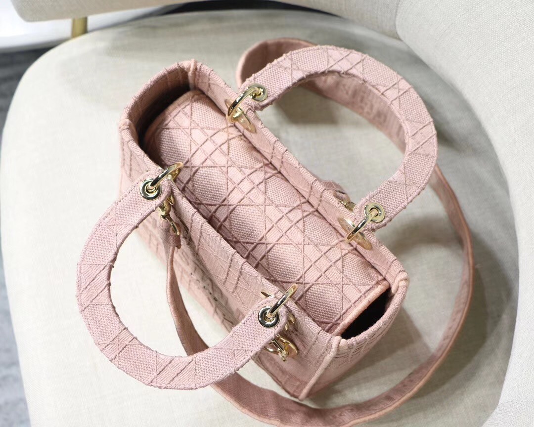 D*or medium lady d-lite bag in pink embroidered canvas